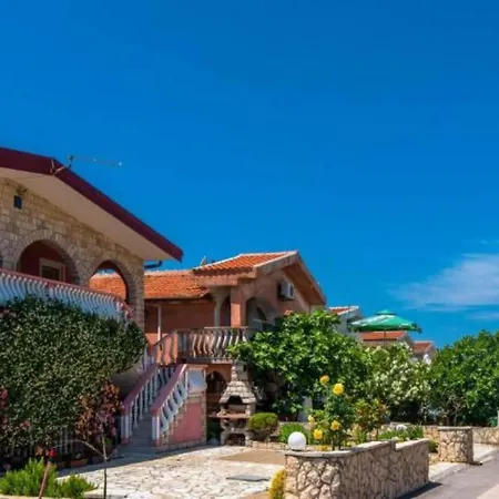 Le Ek Cozy - Two Bedroom 3 * Vir